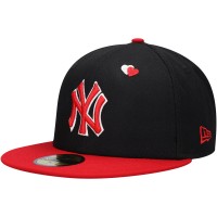 Бейсболка New York Yankees New Era Heart Eyes 59FIFTY - Black/Red