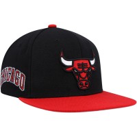 Бейсболка Chicago Bulls Mitchell & Ness Side Core 2.0 - Black/Red