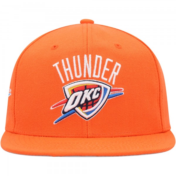 Бейсболка Oklahoma City Thunder Mitchell & Ness Orange Side Core 2.0