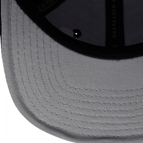 Бейсболка Philadelphia 76ers Mitchell & Ness Side Core 2.0 - Black