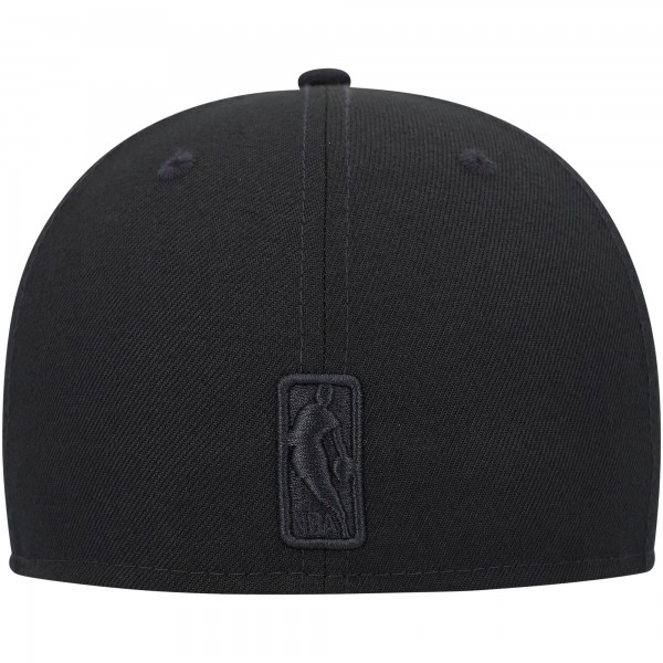 Бейсболка Philadelphia 76ers New Era Black on Black Tonal Flag 59FIFTY