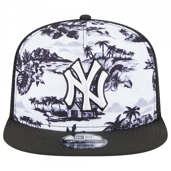 Бейсболка New York Yankees New Era Vacay 2.0 A-Frame Trucker 9FIFTY - White/Black