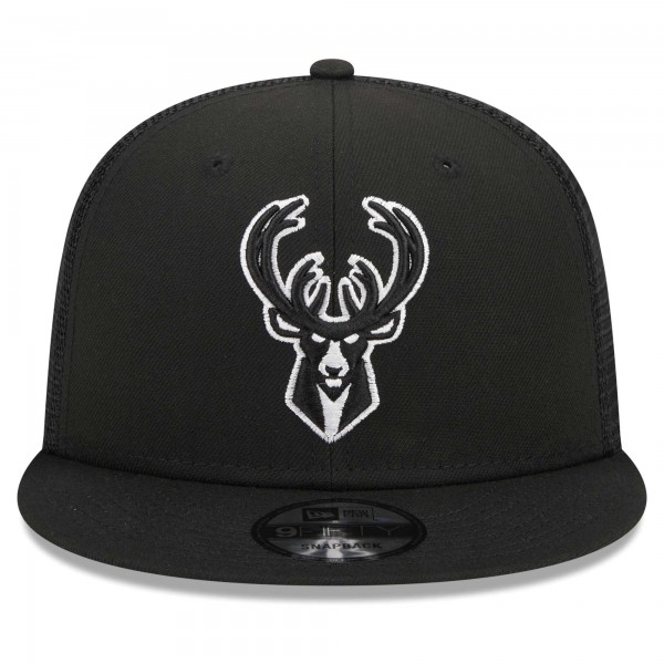 Бейсболка Milwaukee Bucks New Era Black 9FIFTY