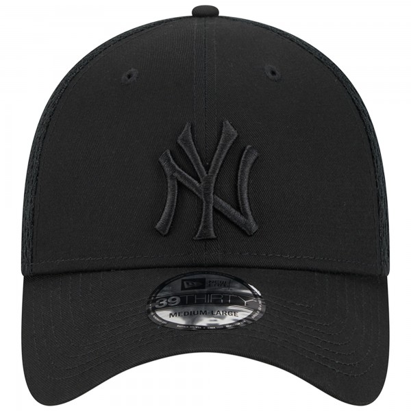 Бейсболка New York Yankees New Era Black-on-Black Neo Mesh 39THIRTY