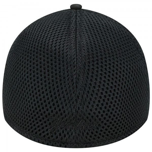 Бейсболка New York Yankees New Era Black-on-Black Neo Mesh 39THIRTY
