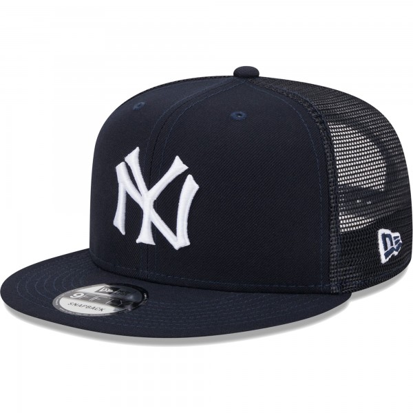 Бейсболка New York Yankees New Era Navy Cooperstown Collection Team Color Trucker 9FIFTY Snapback