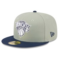 Бейсболка New York Knicks New Era Two-Tone Color Pack 59FIFTY - Sage/Navy