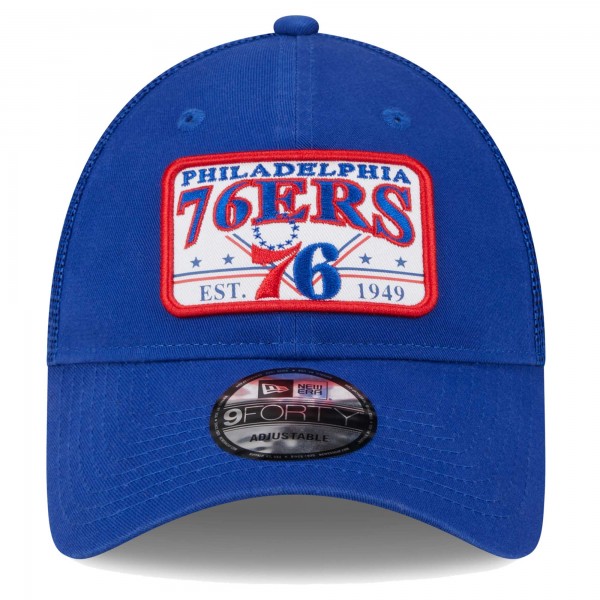Бейсболка Philadelphia 76ers New Era Plate Oversized Patch Trucker 9FORTY - Royal