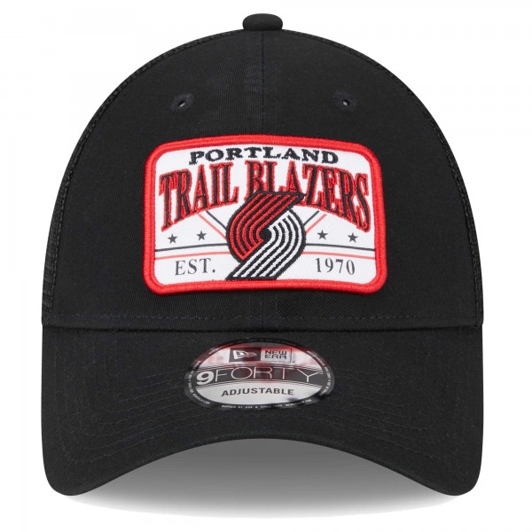 Бейсболка Portland Trail Blazers New Era Plate Oversized Patch Trucker 9FORTY - Black