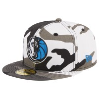 Бейсболка Dallas Mavericks New Era Snow Camo 59FIFTY