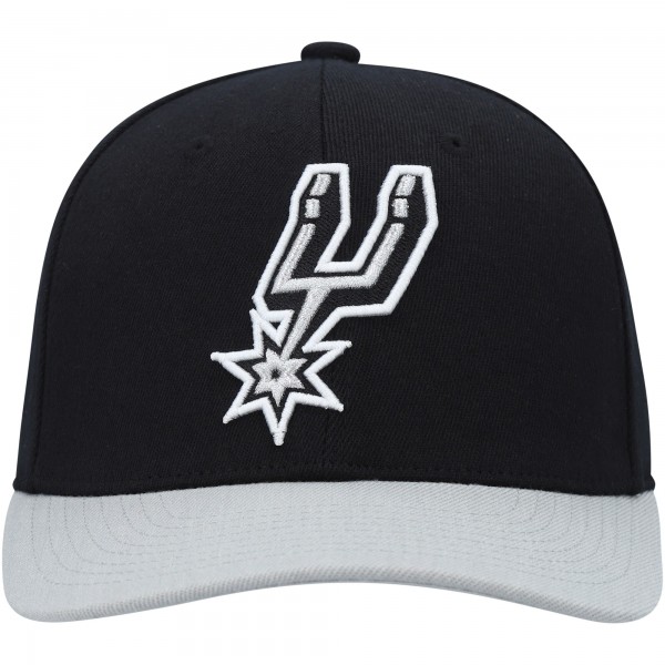 Бейсболка San Antonio Spurs Mitchell & Ness MVP Team Two-Tone 2.0 - Black/Gray