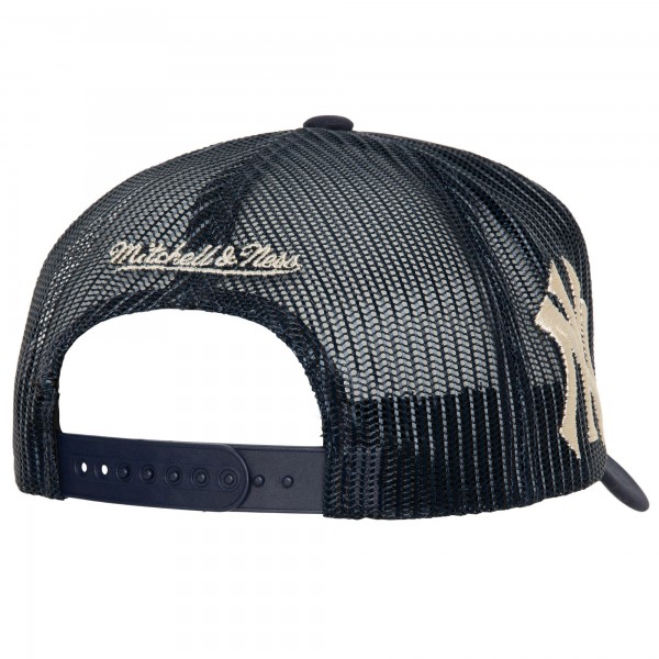 Бейсболка New York Yankees Mitchell & Ness Cooperstown Collection Circle Change Trucker - Navy