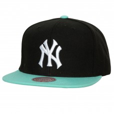 Бейсболка New York Yankees Mitchell & Ness Hometown - Black/Teal