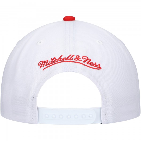 Бейсболка Chicago Bulls Mitchell & Ness Hardwood Classics Core 2-Tone 2.0 Pro - White/Red