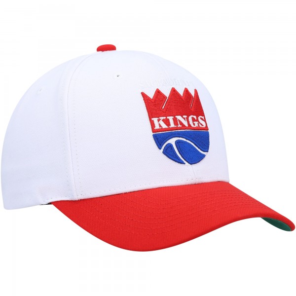 Бейсболка Sacramento Kings Mitchell & Ness Hardwood Classics Core 2-Tone 2.0 Pro - White/Red