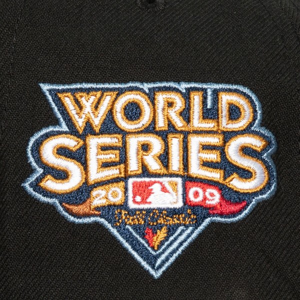 Бейсболка New York Yankees Mitchell & Ness World Series Champs - Black