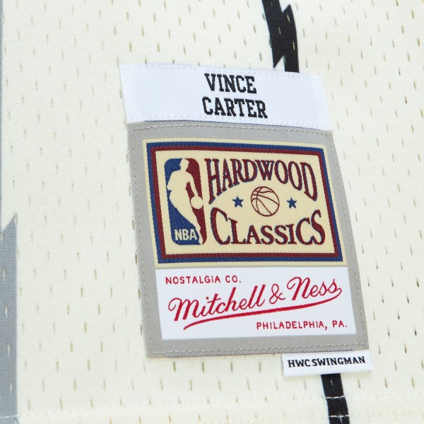 Игровая форма  Vince Carter Toronto Raptors Mitchell & Ness Chainstitch Swingman - Cream
