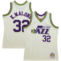 Игровая форма  Karl Malone Utah Jazz Mitchell & Ness Chainstitch Swingman - Cream