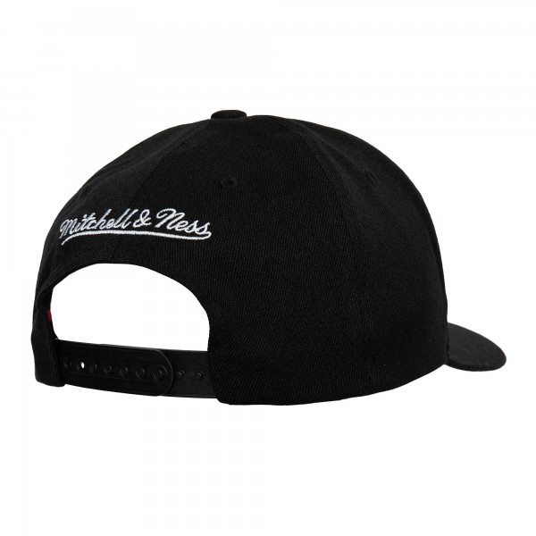 Brooklyn Nets Mitchell & Ness Black MVP Team Script 2.0 Stretch-Snapback Hat