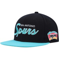 Бейсболка San Antonio Spurs Mitchell & Ness Hardwood Classics MVP Team Script 2.0 - Black