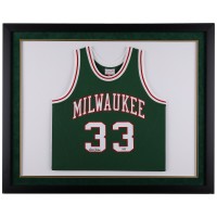 Kareem Abdul-Jabbar Milwaukee Bucks Autographed Fanatics Authentic Framed Mitchell & Ness Green 1970-71 Throwback Jersey