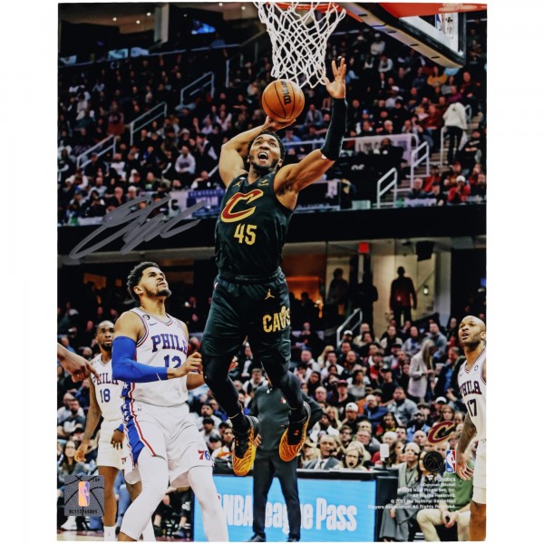 Donovan Mitchell Cleveland Cavaliers Fanatics Authentic Autographed 8 x 10 Dunk in Black Photograph