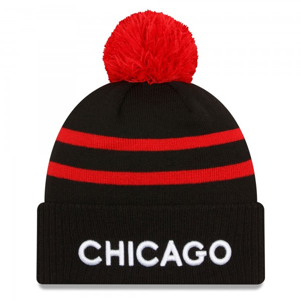 Шапка с помпоном Chicago Bulls New Era 2023/24 City Edition Cuffed - Black