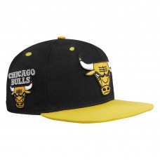 Бейсболка Chicago Bulls Pro Standard Sneaker Hook - Black/Yellow