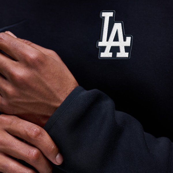 Los Angeles Dodgers Nike Black Tech Fleece Raglan Sweatshirt