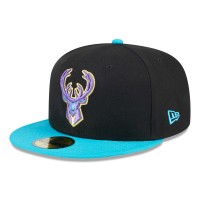 Бейсболка Milwaukee Bucks New Era Arcade Scheme 59FIFTY - Black/Turquoise