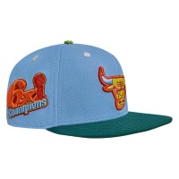 Бейсболка Chicago Bulls Pro Standard Retro Program 2-Tone - Light Blue/Green