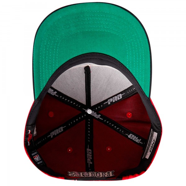 Бейсболка Chicago Bulls Pro Standard Pinch Chevron - Red/Black