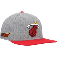 Бейсболка Miami Heat Pro Standard Gray/Red Classic Logo Two-Tone