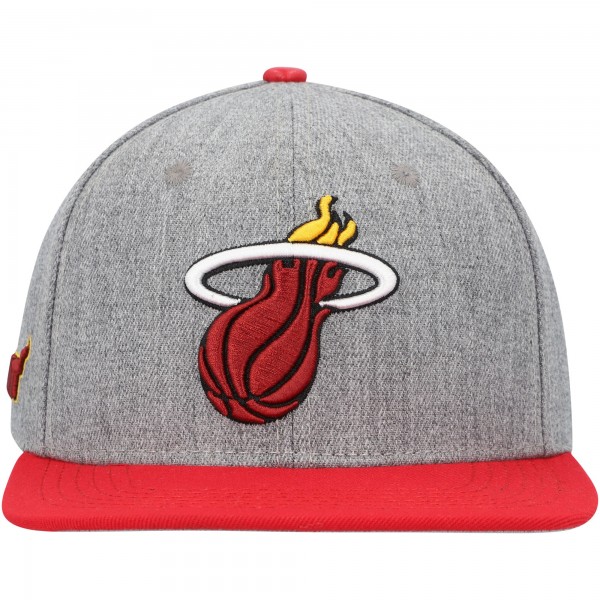 Бейсболка Miami Heat Pro Standard Gray/Red Classic Logo Two-Tone