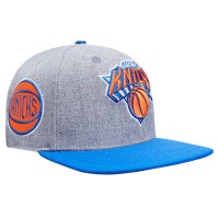 Бейсболка New York Knicks Pro Standard Classic Logo Two-Tone - Gray/Blue