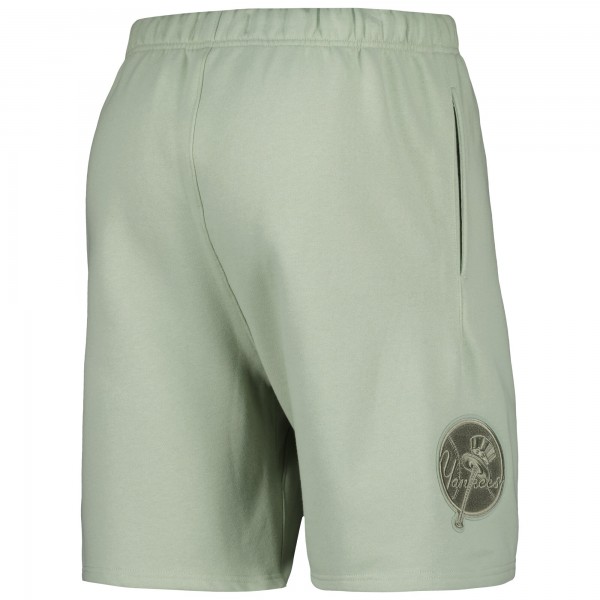 Шорты New York Yankees Pro Standard Cream Neutral Fleece