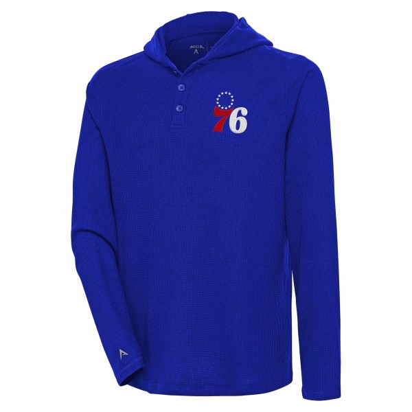 Футболка с длинным рукавом Philadelphia 76ers Antigua Strong Hold Henley - Royal