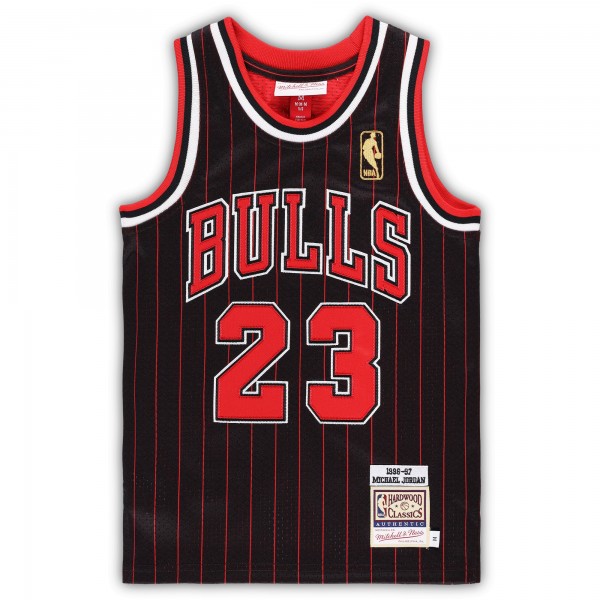 Джерси Дошкольнику Chicago Bulls Michael Jordan Mitchell & Ness Black 1996/97 Hardwood Classics Authentic
