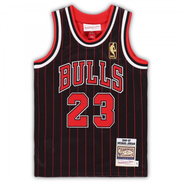 Toddler Chicago Bulls Michael Jordan Mitchell & Ness Black 1996/97 Hardwood Classics Authentic Jersey