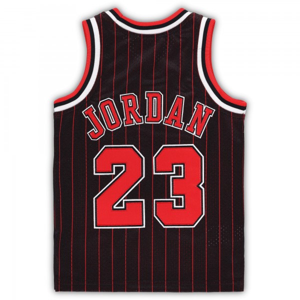 Toddler Chicago Bulls Michael Jordan Mitchell & Ness Black 1996/97 Hardwood Classics Authentic Jersey
