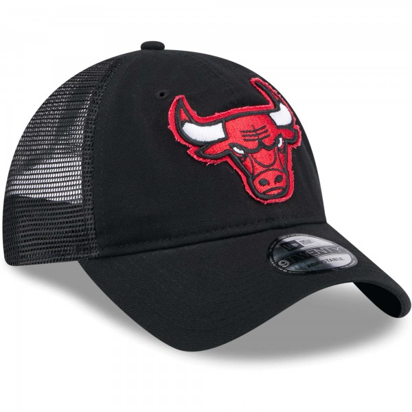 Бейсболка Chicago Bulls New Era Rough Edge Logo Trucker 9TWENTY - Black