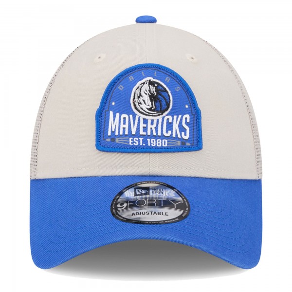 Бейсболка Dallas Mavericks New Era Throwback Patch Trucker 9FORTY - Khaki/Blue