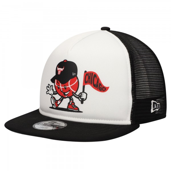 Бейсболка Chicago Bulls New Era Youth Court Sport Mascot 9FIFTY - White/Black