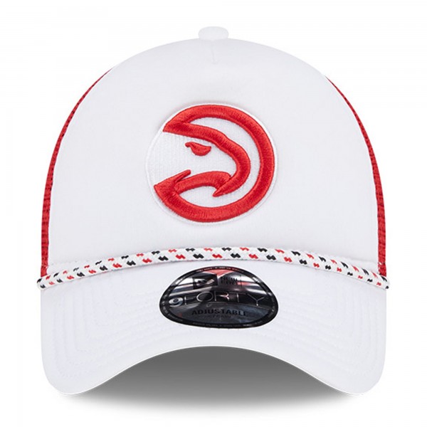 Бейсболка Atlanta Hawks New Era Court Sport Foam A-Frame 9FORTY - White/Red