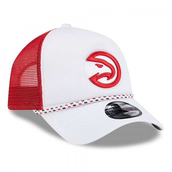 Бейсболка Atlanta Hawks New Era Court Sport Foam A-Frame 9FORTY - White/Red