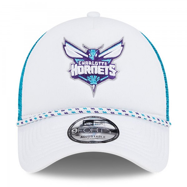 Бейсболка Charlotte Hornets New Era Court Sport Foam A-Frame 9FORTY - White/Teal