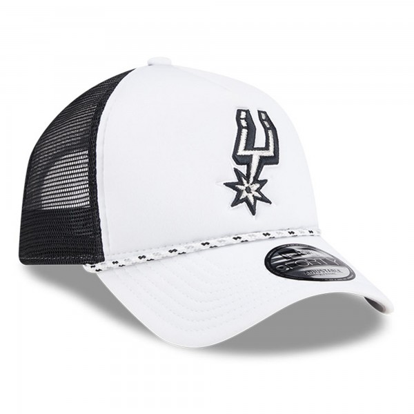 Бейсболка San Antonio Spurs New Era Court Sport Foam A-Frame 9FORTY - White/Black