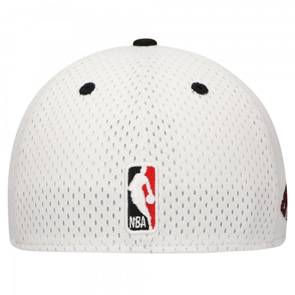 Бейсболка Chicago Bulls New Era Throwback 2Tone 59FIFTY - White/Black