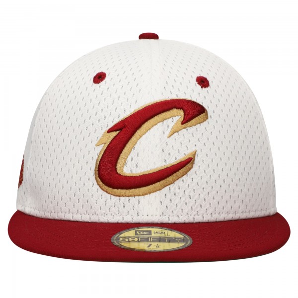 Бейсболка Cleveland Cavaliers New Era White/Wine Throwback 2Tone 59FIFTY