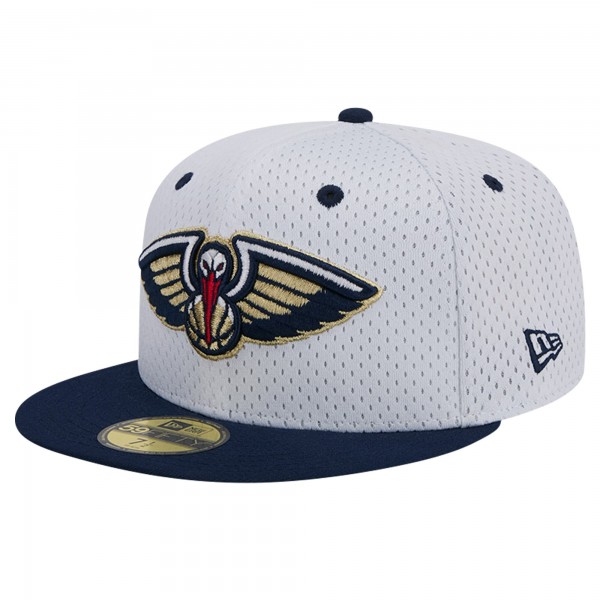 Бейсболка New Orleans Pelicans New Era White/Navy Throwback 2Tone 59FIFTY